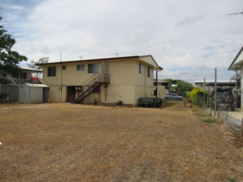 14 Cork Street, Blackwater QLD 4717