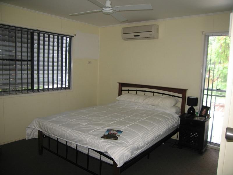 36 Bremner Street, Blackwater QLD 4717