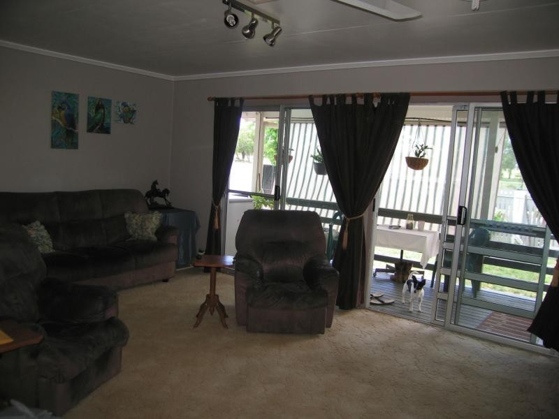 3 Oak Street, Blackwater QLD 4717