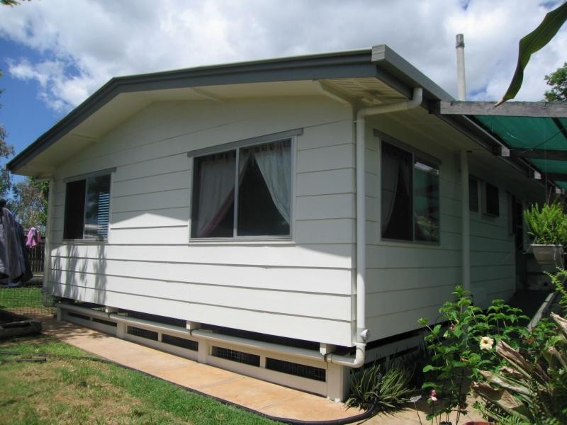 3 Oak Street, Blackwater QLD 4717