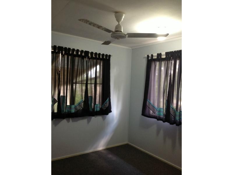 29 Arthur Street, Blackwater QLD 4717