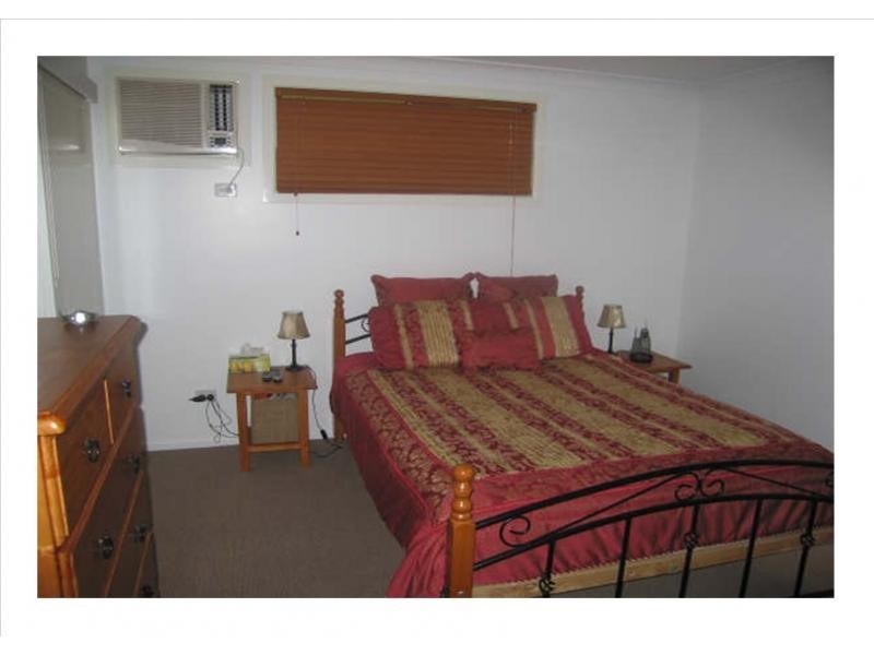 16 Seeman Street, Blackwater QLD 4717