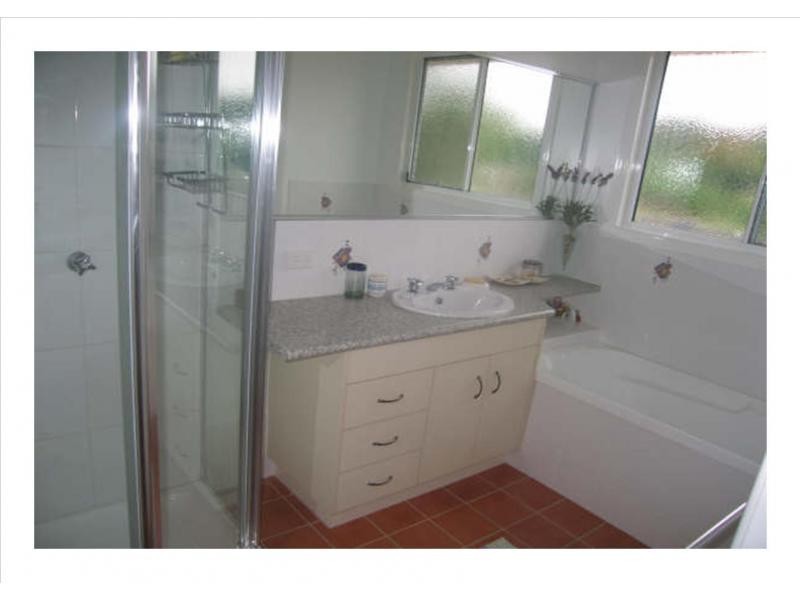 16 Seeman Street, Blackwater QLD 4717