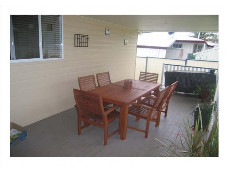 16 Seeman Street, Blackwater QLD 4717