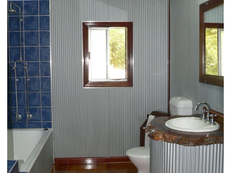 35 Retro Street, Emerald QLD 4720