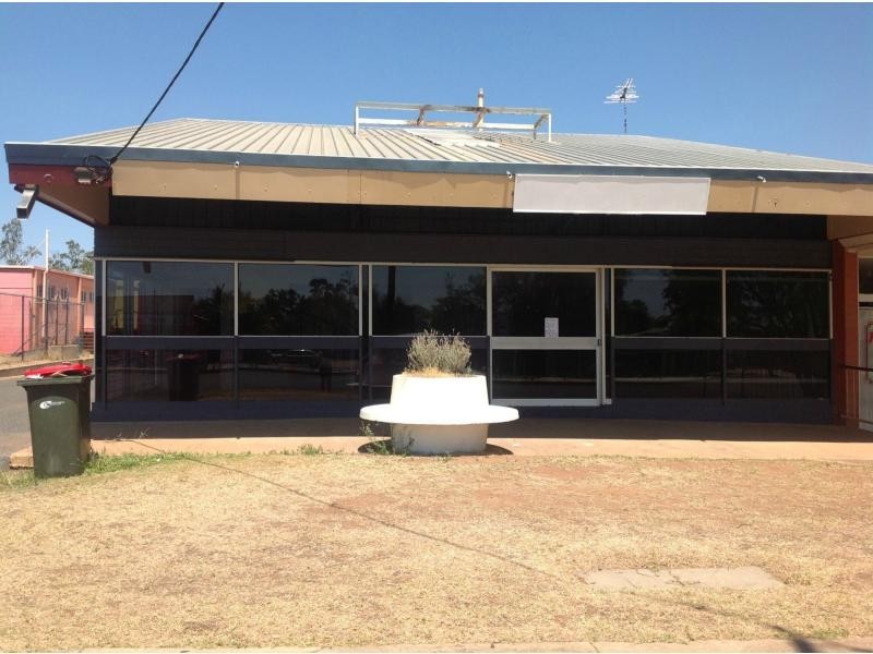 14 Mackenzie Street, Blackwater QLD 4717