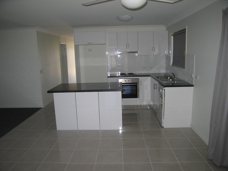 13 Lauren Drive, Emerald QLD 4720