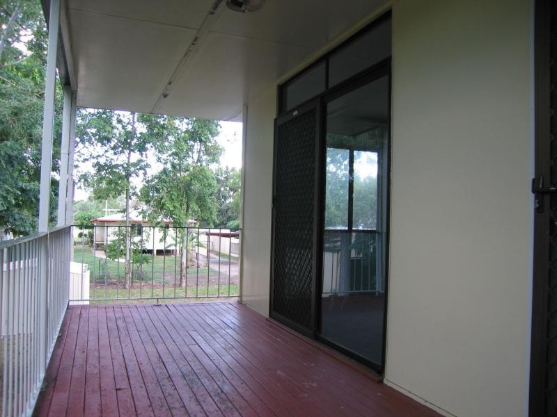 34 Moody Street, Emerald QLD 4720