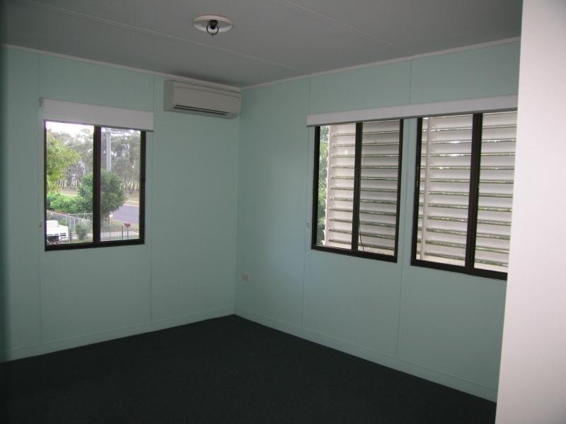 34 Moody Street, Emerald QLD 4720
