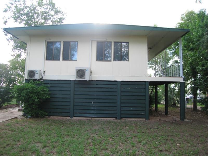 34 Moody Street, Emerald QLD 4720