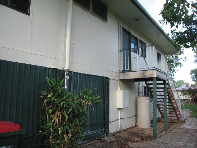 34 Moody Street, Emerald QLD 4720