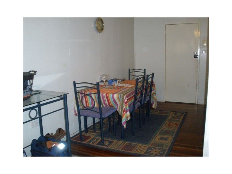 2/1 Umbrella Street, Blackwater QLD 4717