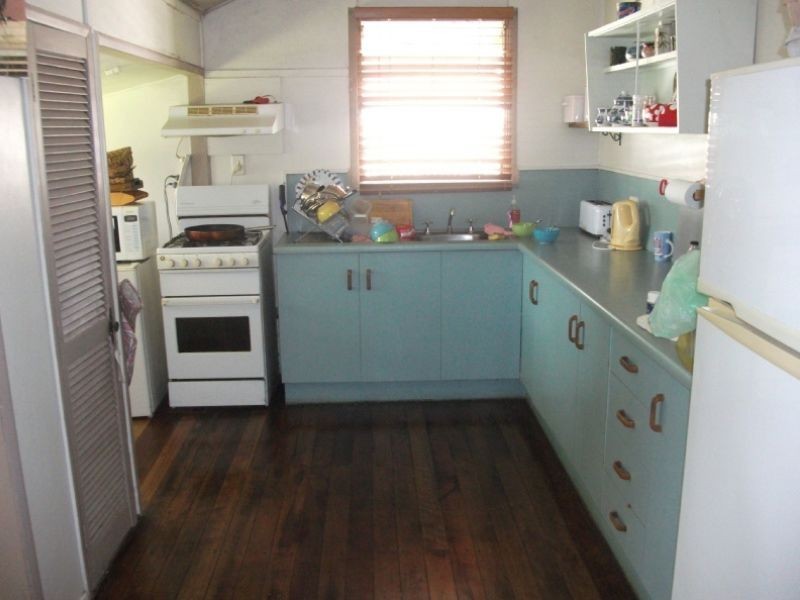 24 Faust Street, Proserpine QLD 4800