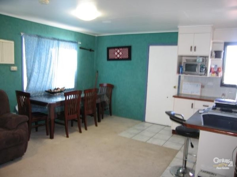 41 Arthur Street, Blackwater QLD 4717
