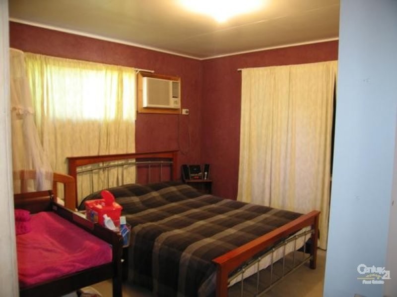 41 Arthur Street, Blackwater QLD 4717