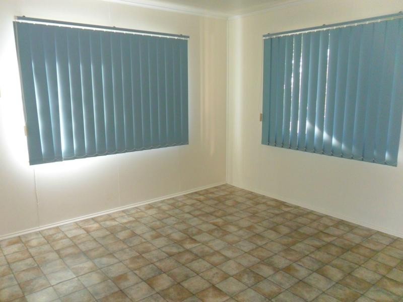 69 Arthur Street, Blackwater QLD 4717