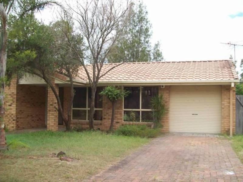 18 Duesbury Crescent, Edens Landing QLD 4207