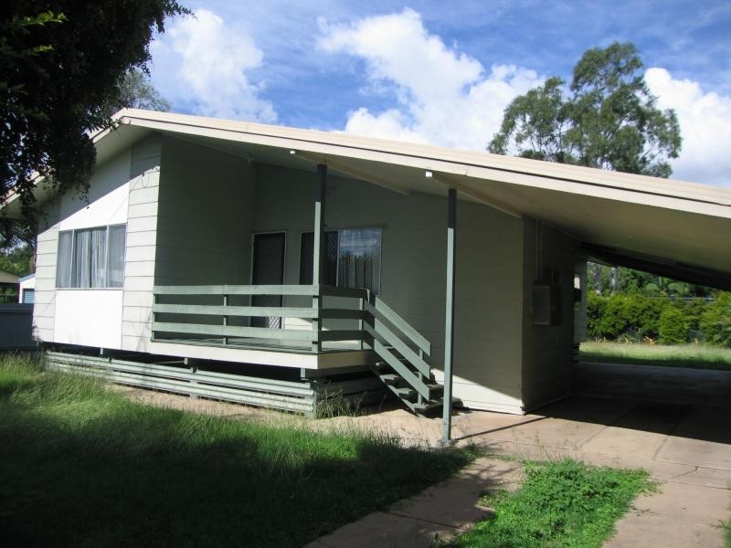 34 Campbell Street, Emerald QLD 4720