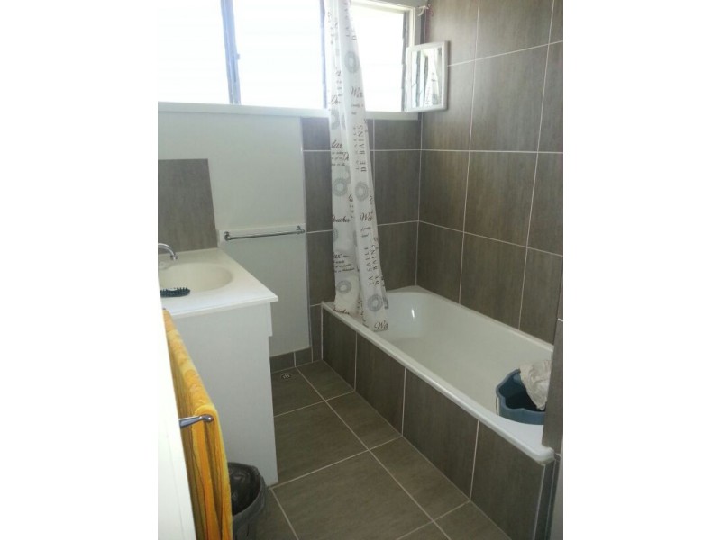 23 Fay Street, Blackwater QLD 4717