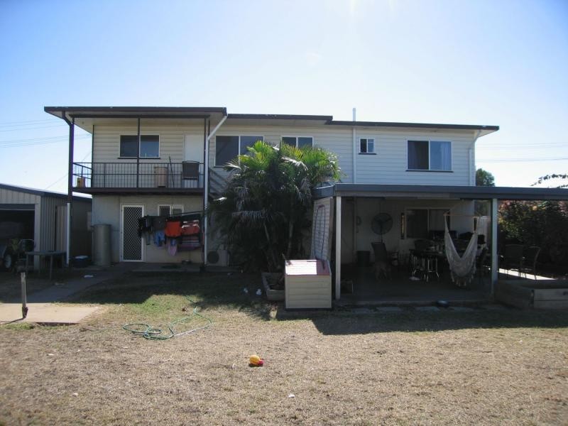 17 Stower Street, Blackwater QLD 4717