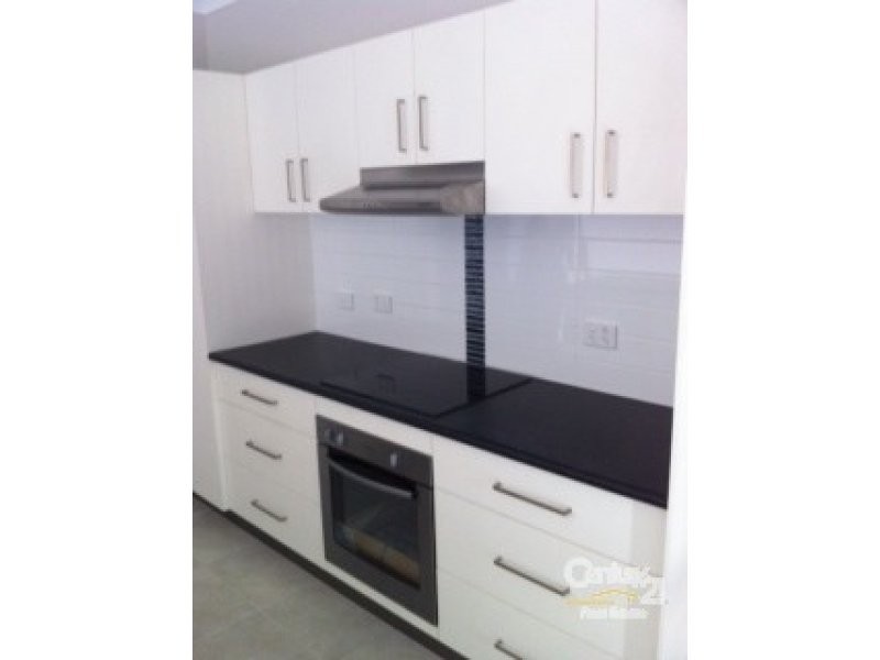 60 Gladstone Street, Emerald QLD 4720