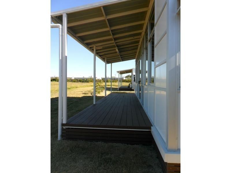 7/51 Bremner Street, Blackwater QLD 4717