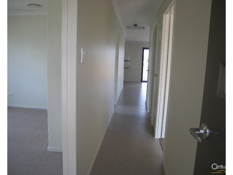 65 Stower Street, Blackwater QLD 4717