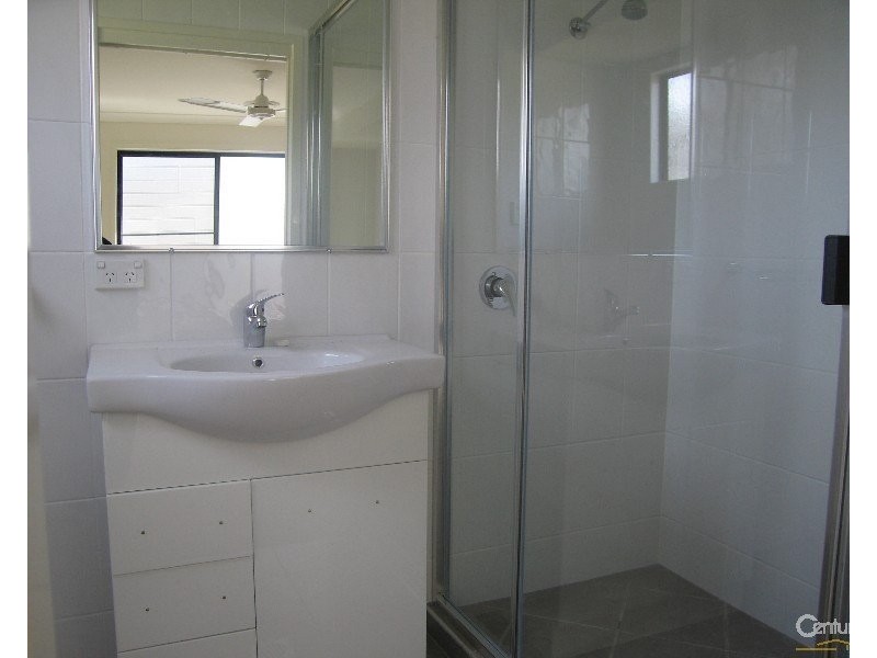 65 Stower Street, Blackwater QLD 4717