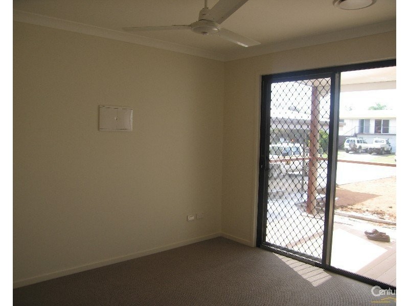 65 Stower Street, Blackwater QLD 4717