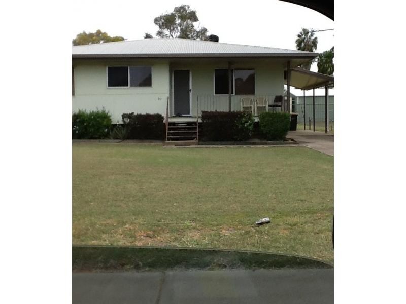 80 Arthur Street, Blackwater QLD 4717