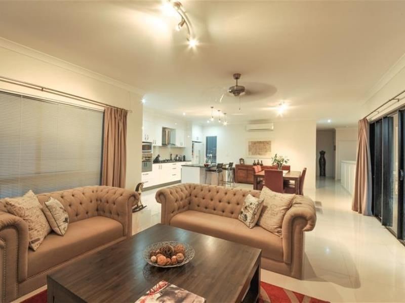 Cannonvale QLD 4802