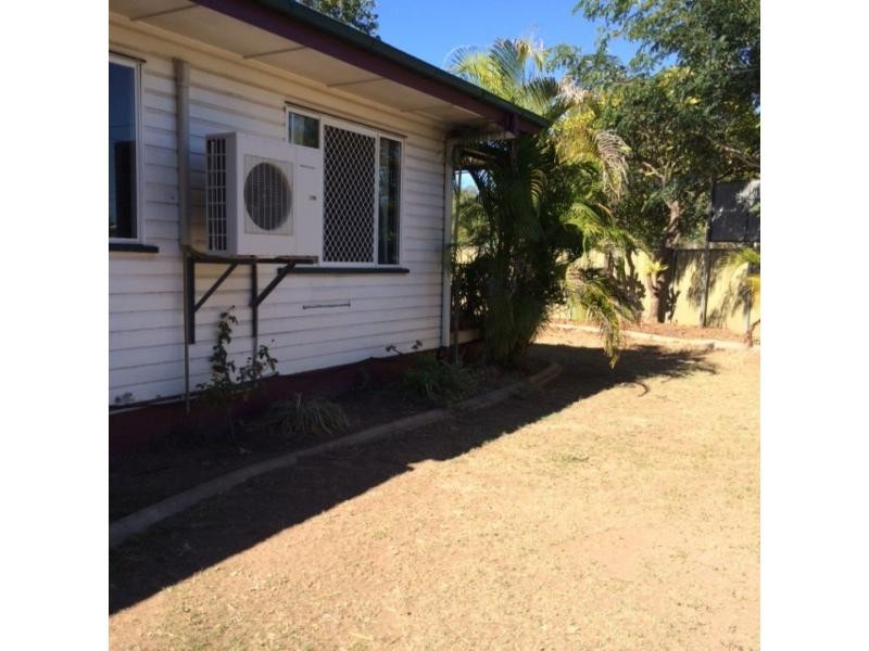 67 Opal Street, Emerald QLD 4720