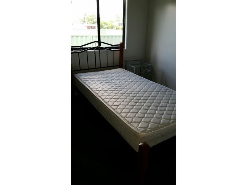 8 Deacon Drive, Blackwater QLD 4717