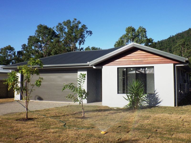 L6 Grevillea Place, Cannonvale QLD 4802
