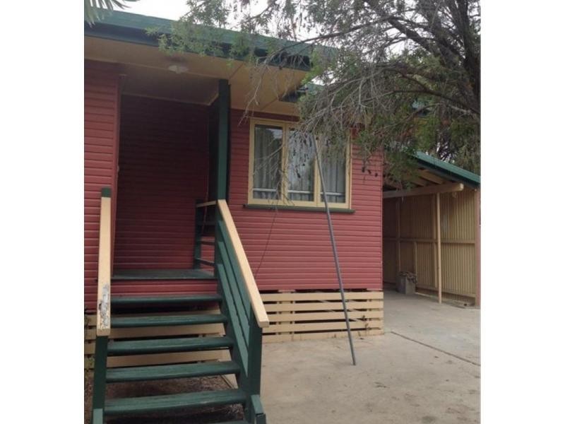 18 Fay Street, Blackwater QLD 4717
