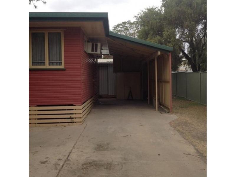 18 Fay Street, Blackwater QLD 4717