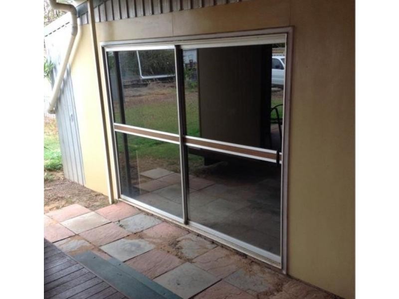 18 Fay Street, Blackwater QLD 4717
