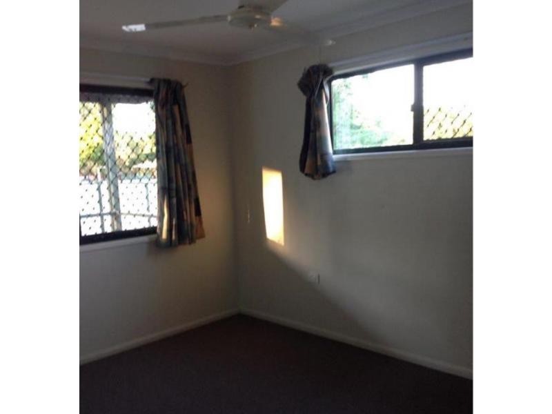 8B Main Street, Bluff QLD 4702