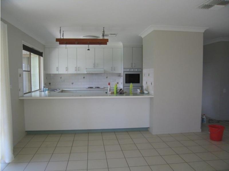 42 Jacqueline Drive, Emerald QLD 4720