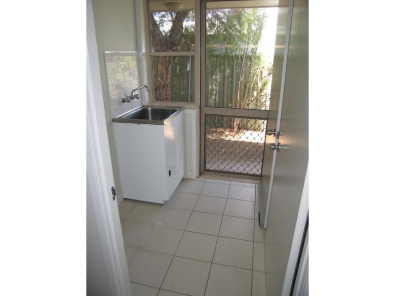 42 Jacqueline Drive, Emerald QLD 4720