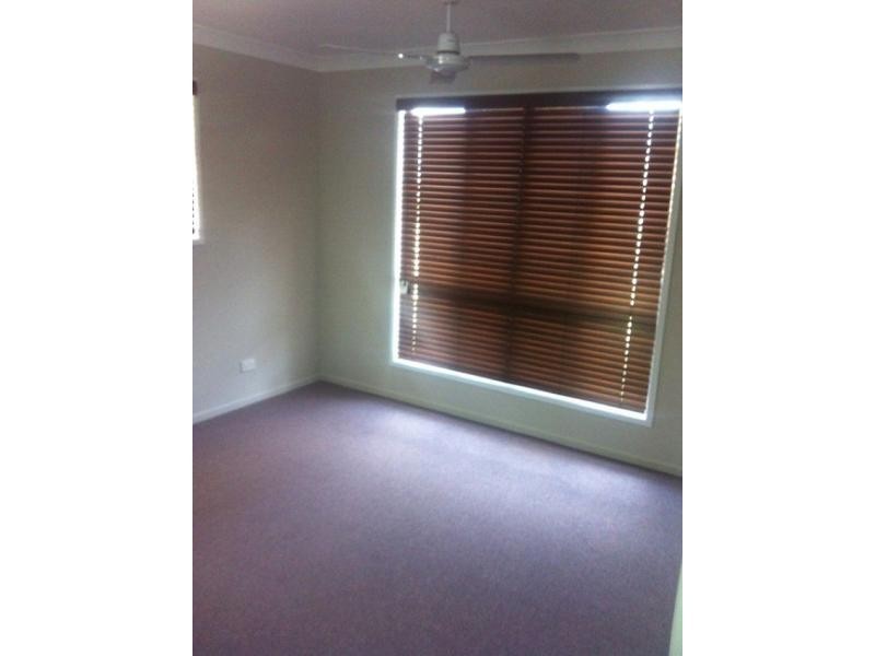 1/2 Baird Street, Emerald QLD 4720