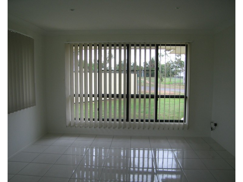 34 Eucalyptus Street, Blackwater QLD 4717