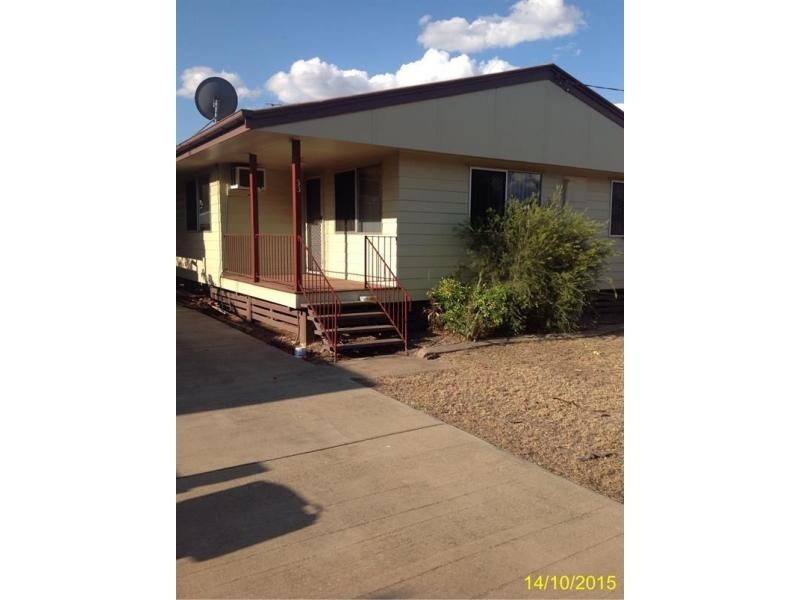 33 Myall Street, Blackwater QLD 4717