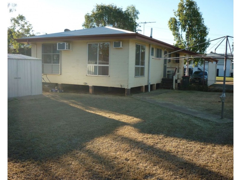 23 Bean Street, Blackwater QLD 4717