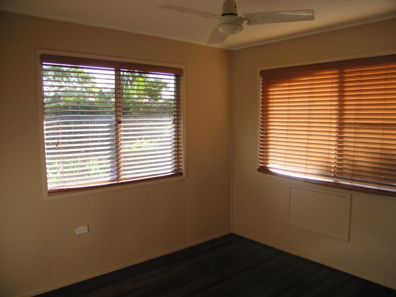 8 Lawless Street, Blackwater QLD 4717