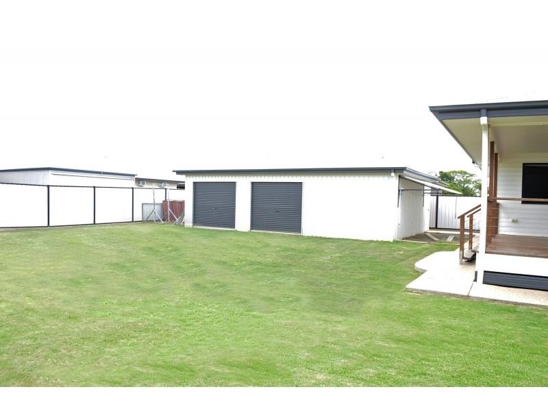 21 Stower Street, Blackwater QLD 4717