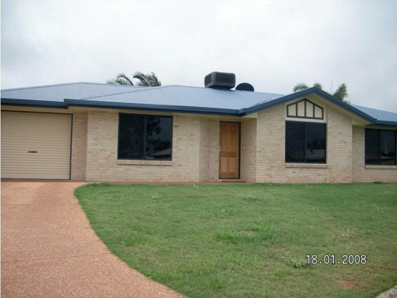 6 Coombs Court, Emerald QLD 4720