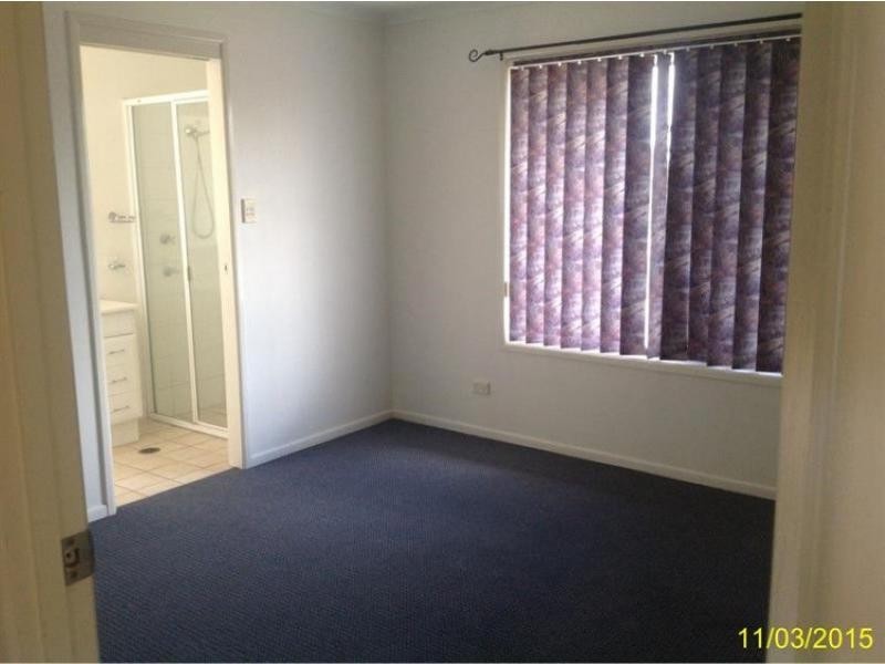 6 Coombs Court, Emerald QLD 4720