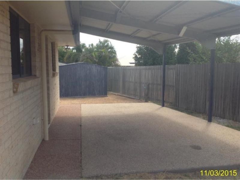 6 Coombs Court, Emerald QLD 4720