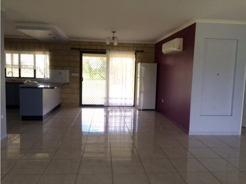 1 Easton Road, Capella QLD 4723